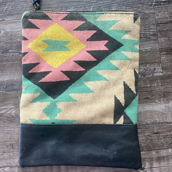 Rip Curl toiletry bag - Picture 2 of 4